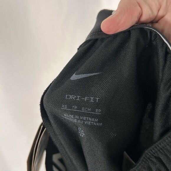 New Nike Shorts Women's XS Black Pull On Drawstring Pockets Loose Fit Dri-Fit - Picture 7 of 8
